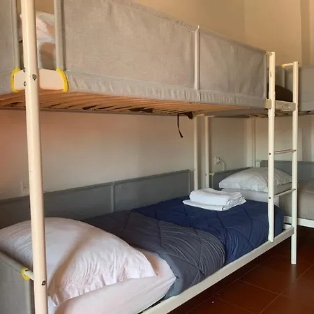 Hostel Short Stop
