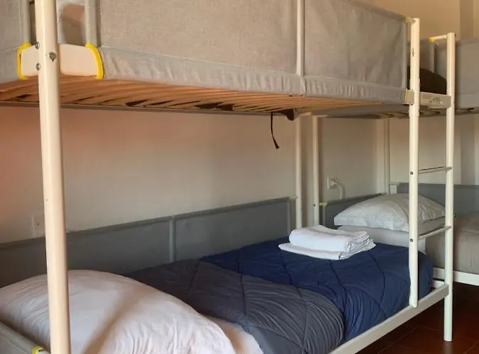 호스텔 Short Stop